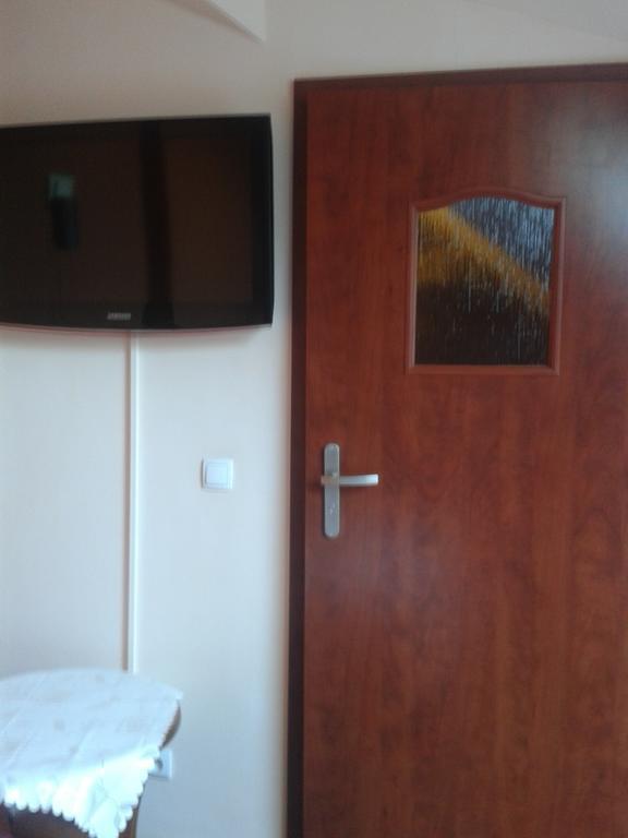 Hotel Gosciniec Sloneczny à Drzonków Chambre photo