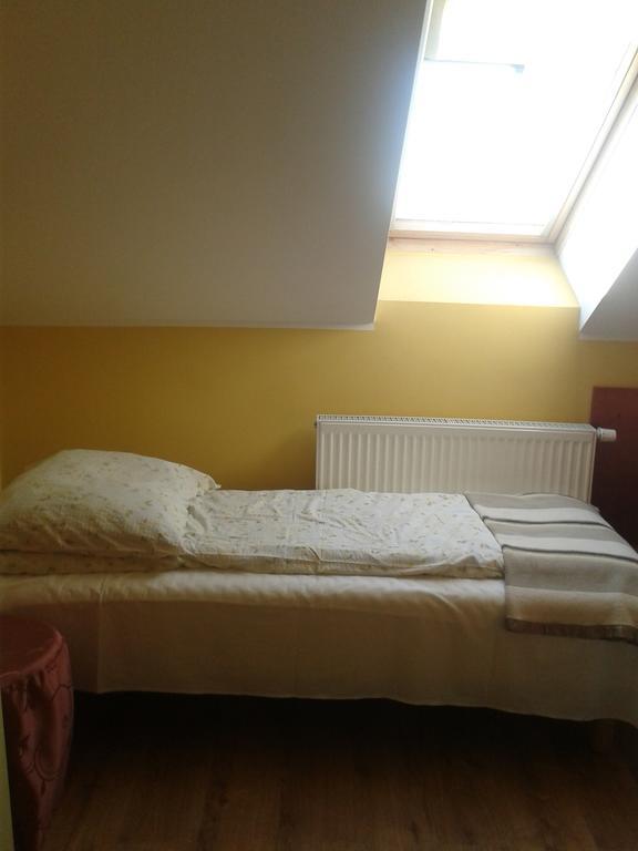 Hotel Gosciniec Sloneczny à Drzonków Chambre photo